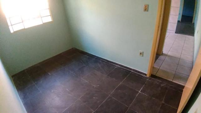 Casa para alugar com 2 dormitórios em Califórnia, Belo horizonte cod:V723