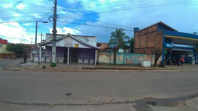 Vendo Casa com Ponto comercial