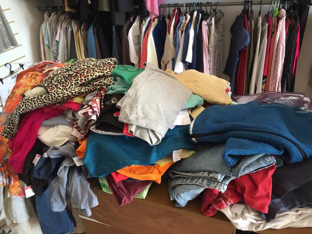 Roupas usadas - Foto 2