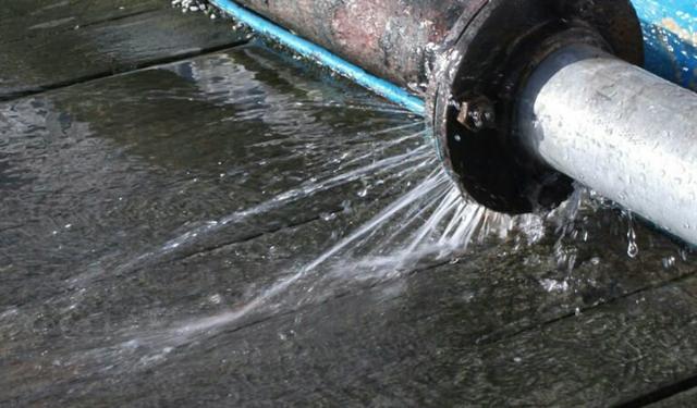 Especialista em vazamento bombeiro hidráulico