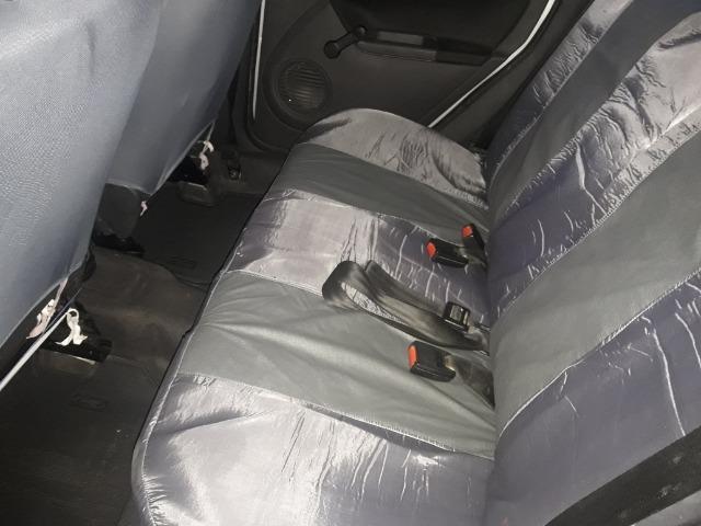 Fiesta SE 2014, 4 portas, completo com GNV, carro ideal para UBER - Foto 4