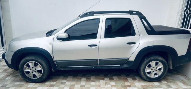 Renault Duster Oroch Expression 1.6 2017 - Foto 3