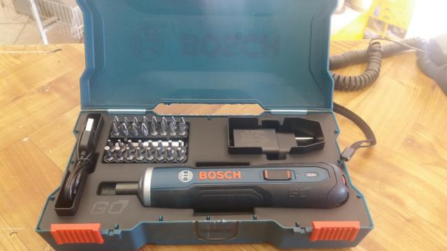 Parafusadeira bosch go 3.6v R$150,00 a vista novo sem uso com garantia - Foto 2