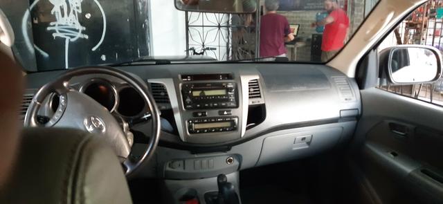 Hilux SRV top Obs.tem sinistro - Foto 5