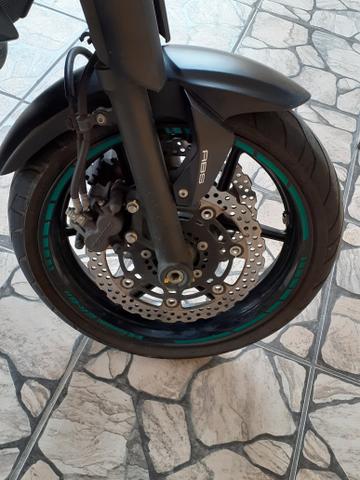 Kawasaki ER 6n 650cc 2014/2014 - Foto 5