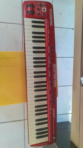 Controlador behringer umx 610