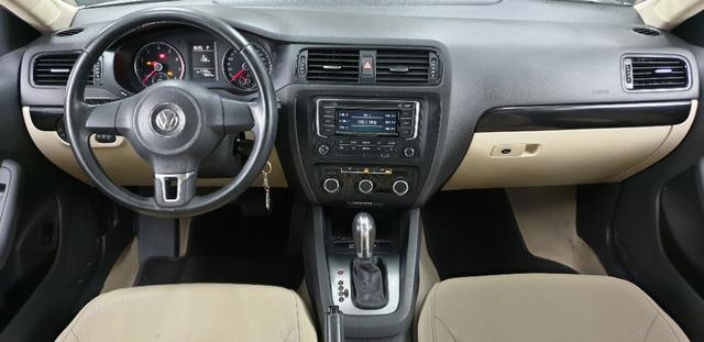 Volkswagen Jetta 2.0 2013/2013 - Foto 11