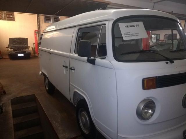 Kombi furgão ano 2000 teto alto
