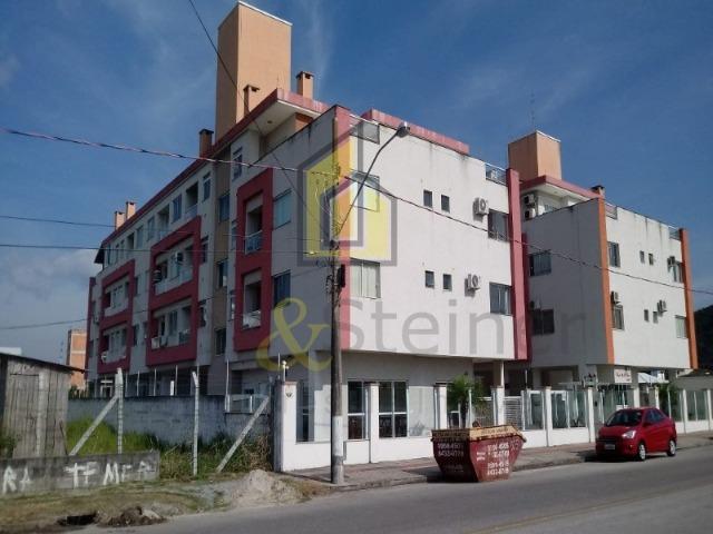 Ingleses& 1km da Praia, Apartamento Semi Mobiliado com Móveis Planejados, 02 Dormitórios