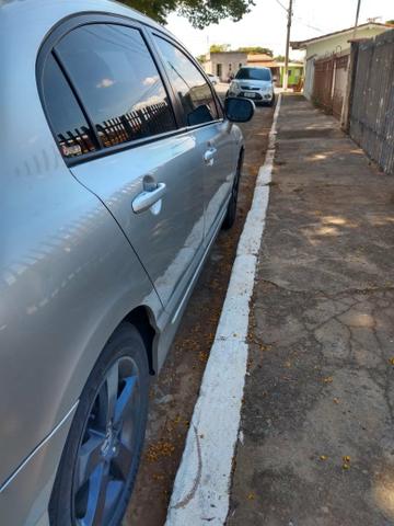 Vende-se honda civic em bom estado - Foto 5