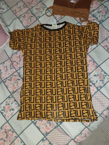 Blusas lindas e novinhas