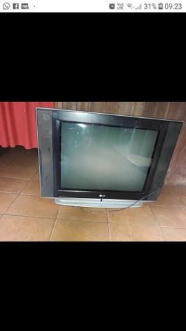 Vendo essa televisão