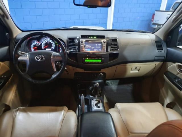 Toyota hilux sw4 2014 3.0 srv 4x4 16v turbo intercooler diesel 4p automÁtico - Foto 7