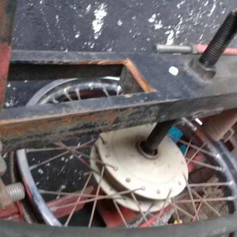 Máquina desempeno de aro pneumática - Foto 5