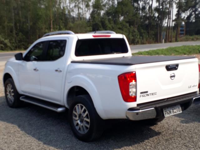 NISSAN FRONTIER 2016/2017 2.3 16V TURBO DIESEL LE CD 4X4 AUTOMÁTICO - Foto 8
