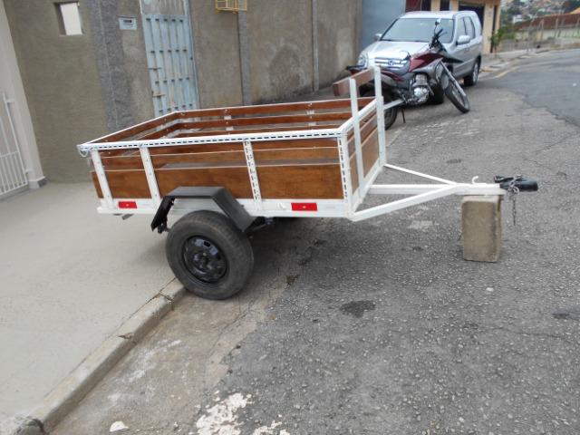 Carretinha reboque fazendinha legalizada