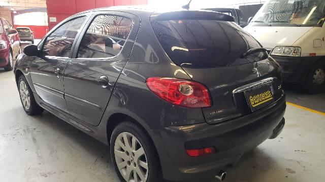 Peugeot 207 1.6 XS 2010 único dono - Foto 5