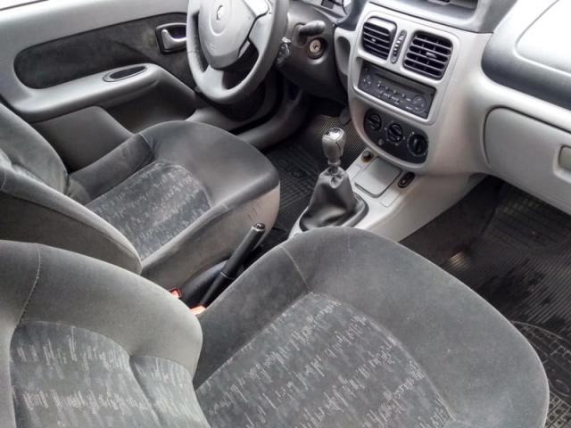 RENAULT CLIO SEDAN(HI-FLEX) PRIVIL.1.6 16V 4P - Foto 11