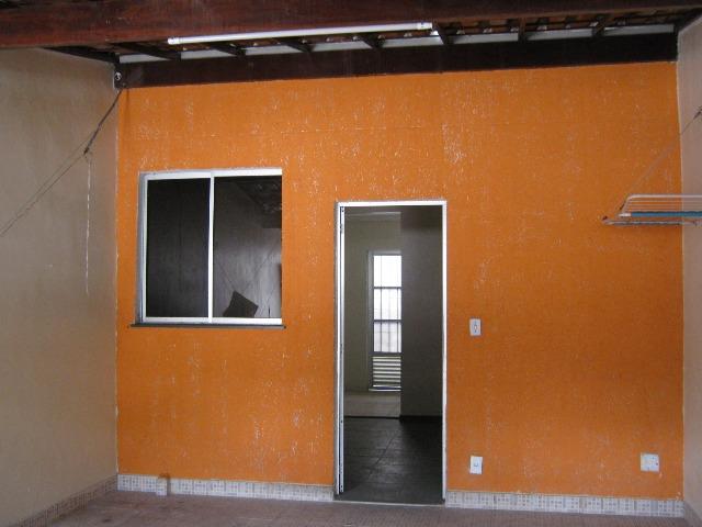 Neves SG Casa 2 Qrtos c/ vaga de Garagem Na Av.Paiva , 558 na Olimar Imóvei cod OL 090829A - Foto 2