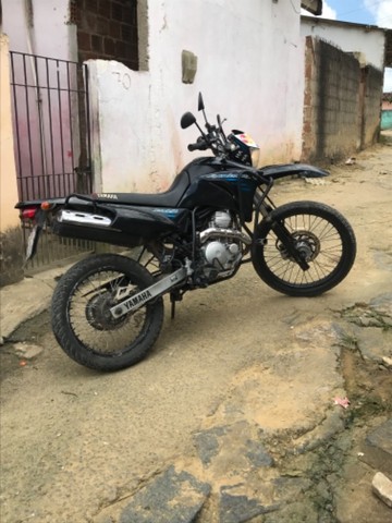 MOTO YAMAHA LANDER 2008