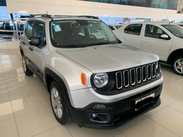 RENEGADE 1.8 SPORT FLEX AUTOMÁTICO