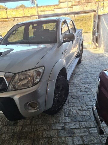 HILUX 2010