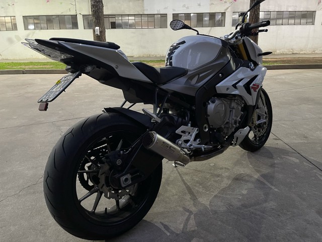 BMW S 1000R