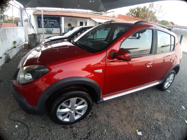 RENAULT SANDERO STW 16HP