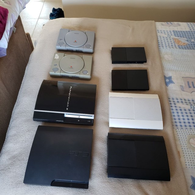 Lote games PlayStation consoles - Foto 2
