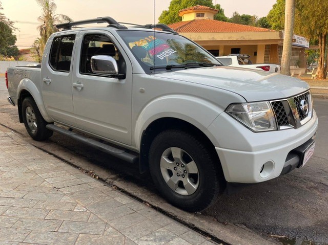 FRONTIER LE 2.5 4X4 AUTOMÁTICA