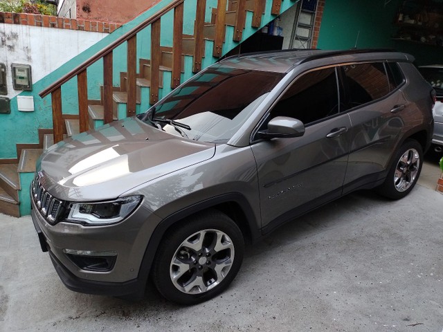 COMPASS LONGITUDE 2.0 FLEX + PACOTE PACK PREMIUM POUCO RODADO