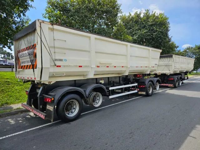 Rodocaçamba Randon Ano 20 Dolly Reto lona Fácil Rodado Disco Sem pneus  - Foto 12