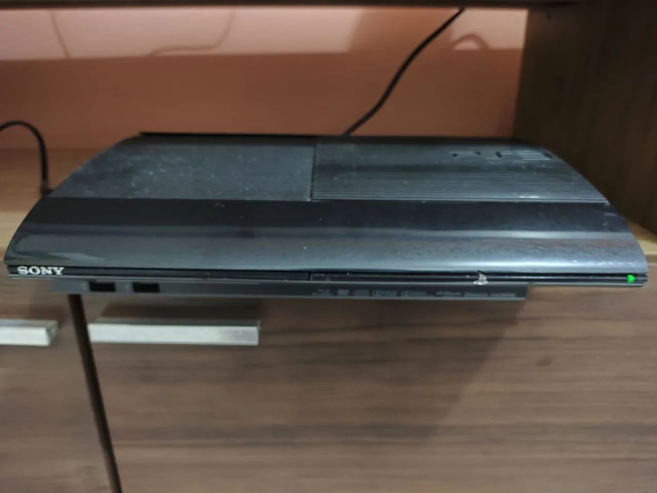 Playstation 3 Slim com 2 controles - Foto 2