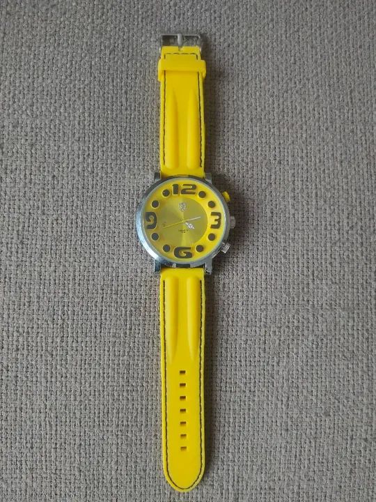 Relógio Ferrari pulseira borracha  - Foto 3