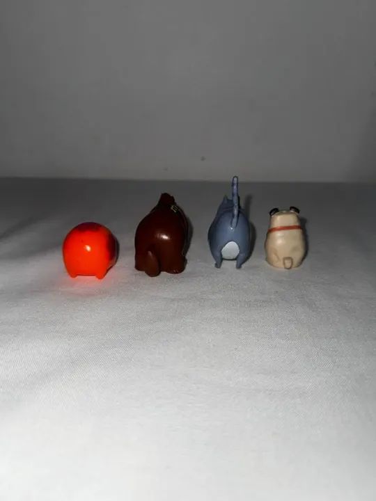 Miniaturas: Pets A Vida Secreta Dos Bichos - Disney Original - Foto 3