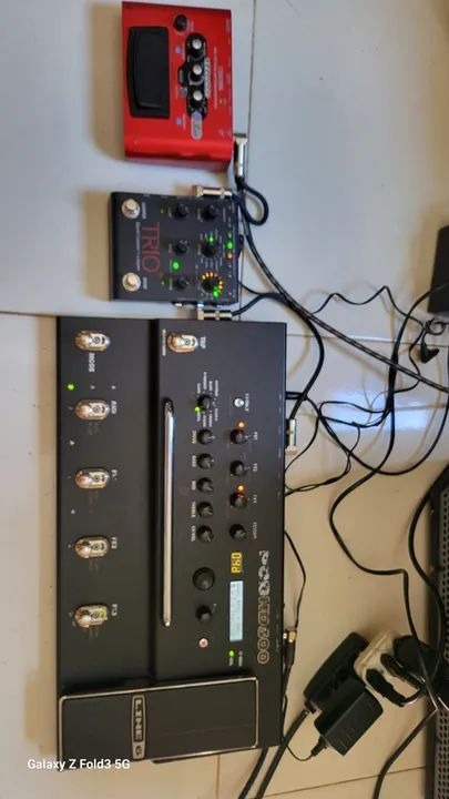 Pedaleira POD HD 300 