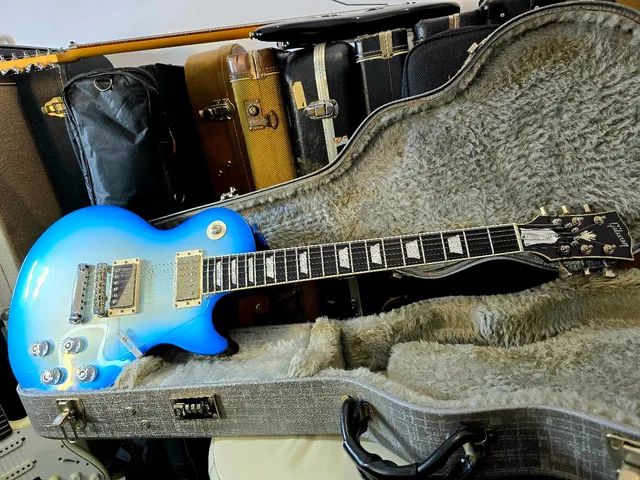 Gibson les paul custom /ñ fender esp ltd marshall vox randall Squier studio tribute kemper