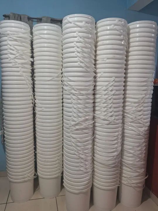 Baldes de 18 litros sem tampa