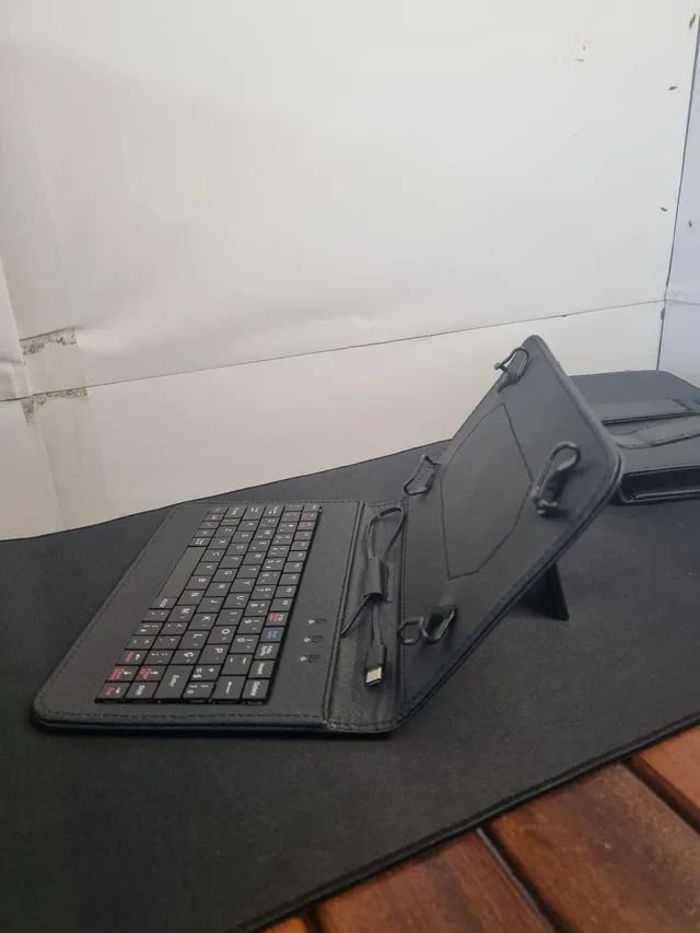 Capa/teclado para Tablet 