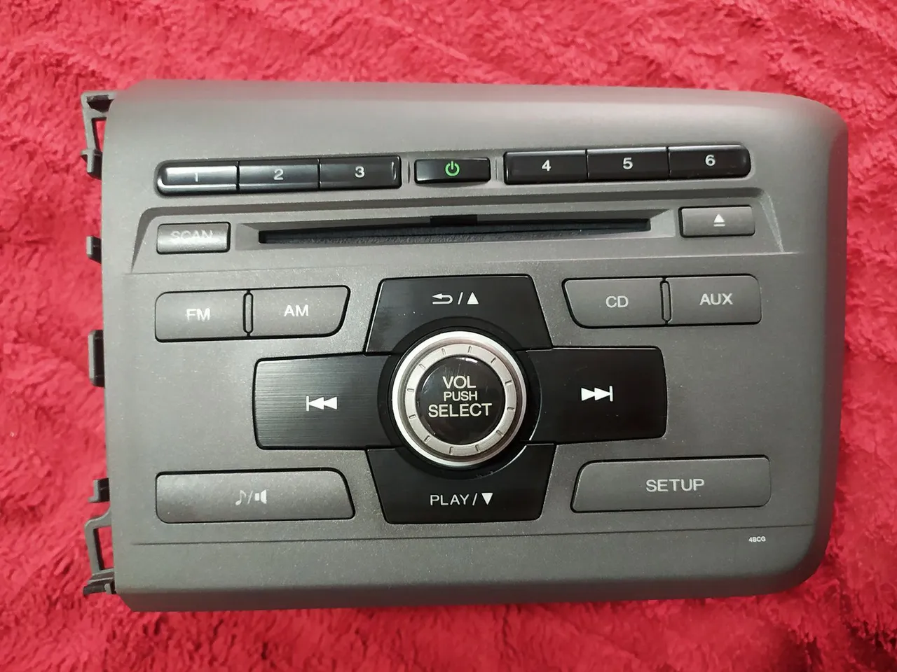 Rádio original Civic G9