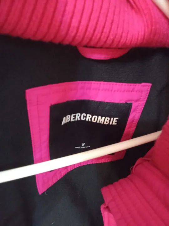 Leia  o anúncio Abercrombie semi nova. - Foto 3
