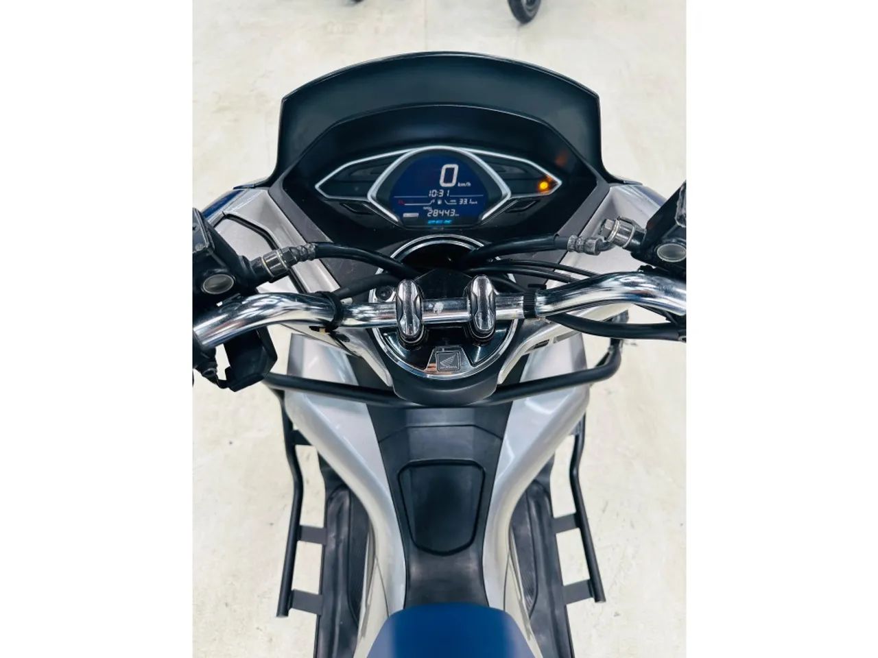 Honda Pcx 150 sport 2020 - Foto 8