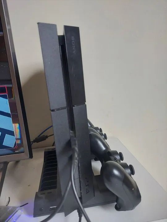 Playstation 4 com 3 controles SSD de 1TB e 4 jogos fisicos - Foto 4