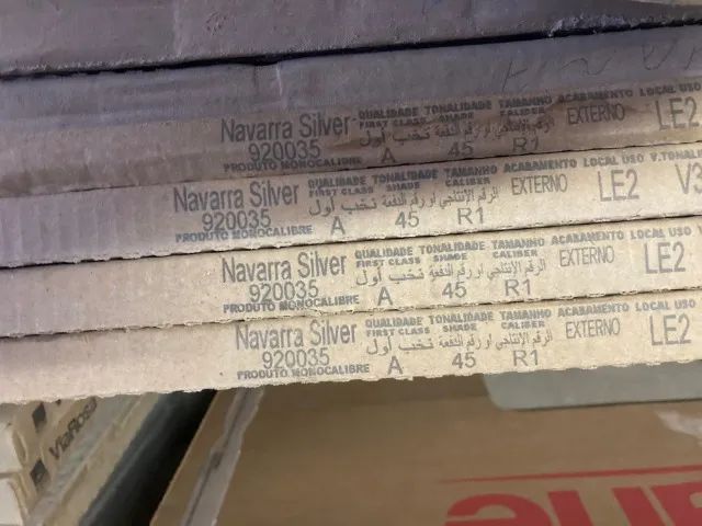 Porcelanato Navarra Silver Externo
