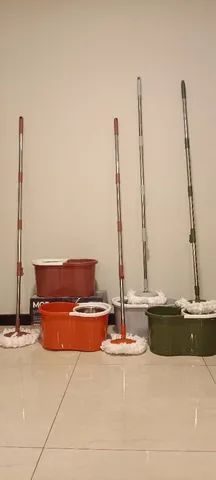Mop giratório inox 8 litros grande com o cabo de 1m25 de altura - Foto 5