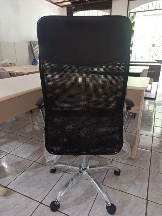 Cadeira Presidente para escritório - Foto 5