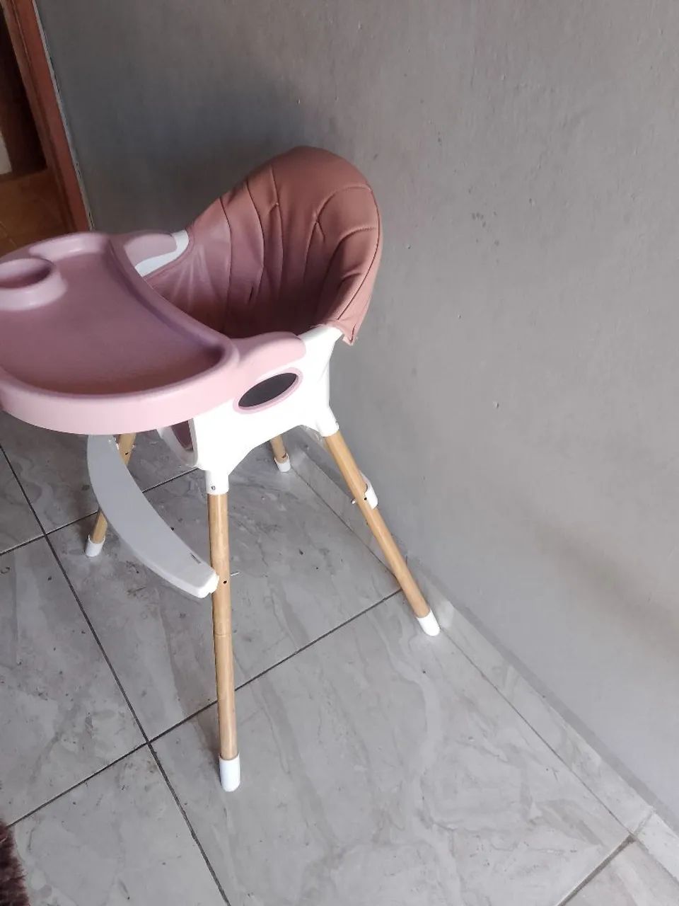 Cadeirinha de alimentação  - Foto 2
