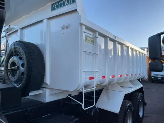 Vw 31280 Prime 2022 6x4 caçamba basculante - Foto 10