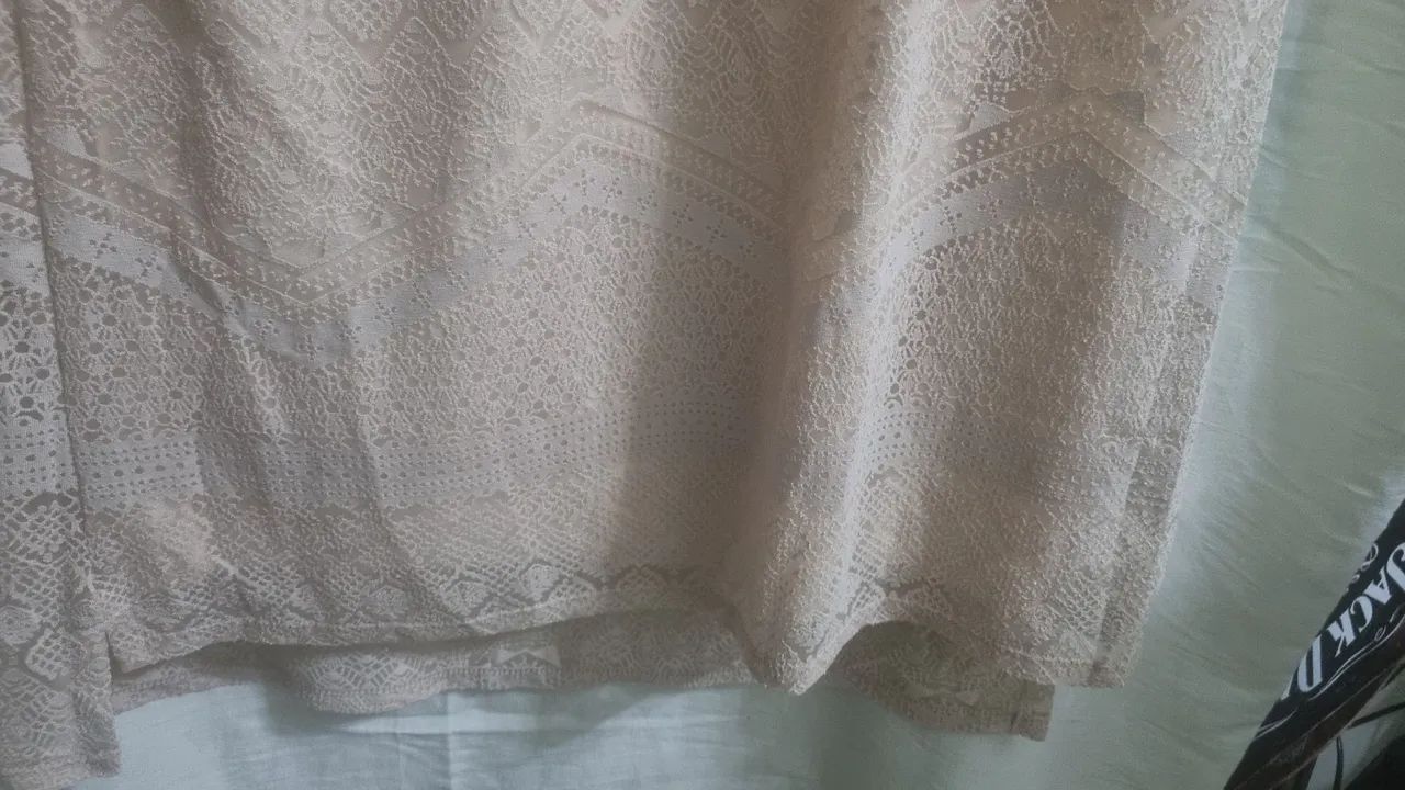 Vestido bege de malha  renda 48  - Foto 4