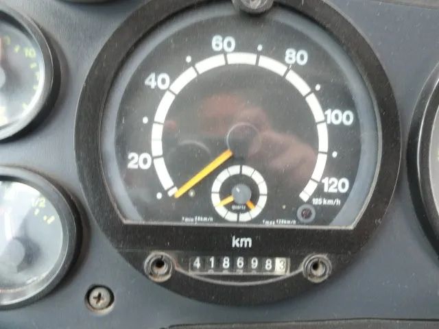 Micro Ônibus Rodoviário - Ano 09/09 - M. Benz 915 - Ar de Teto - 25 Lugares. - Foto 13